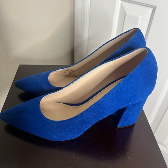 Cara Dress Pumps - COLOR: MEDIUM BLUE - Picture 3 of 7
